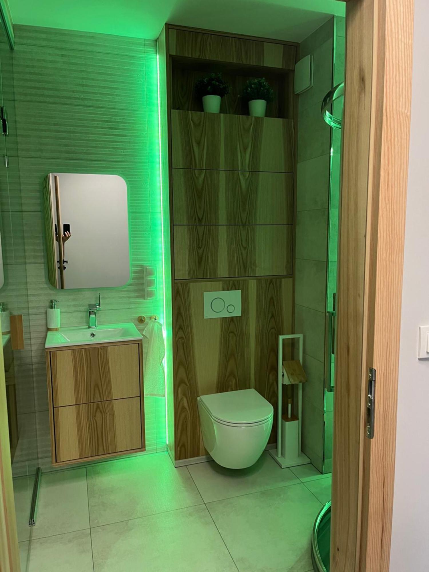Jesionowe Apartamenty Nad Odra, Stare Miasto, Sauna W Jednym, Klimatyzacja , Garaz Podziemny 0 Zl, Odra River , Old Town, New Building, Air Conditioning, Sauna-One, Underground Garage Free Wrocław Exteriör bild
