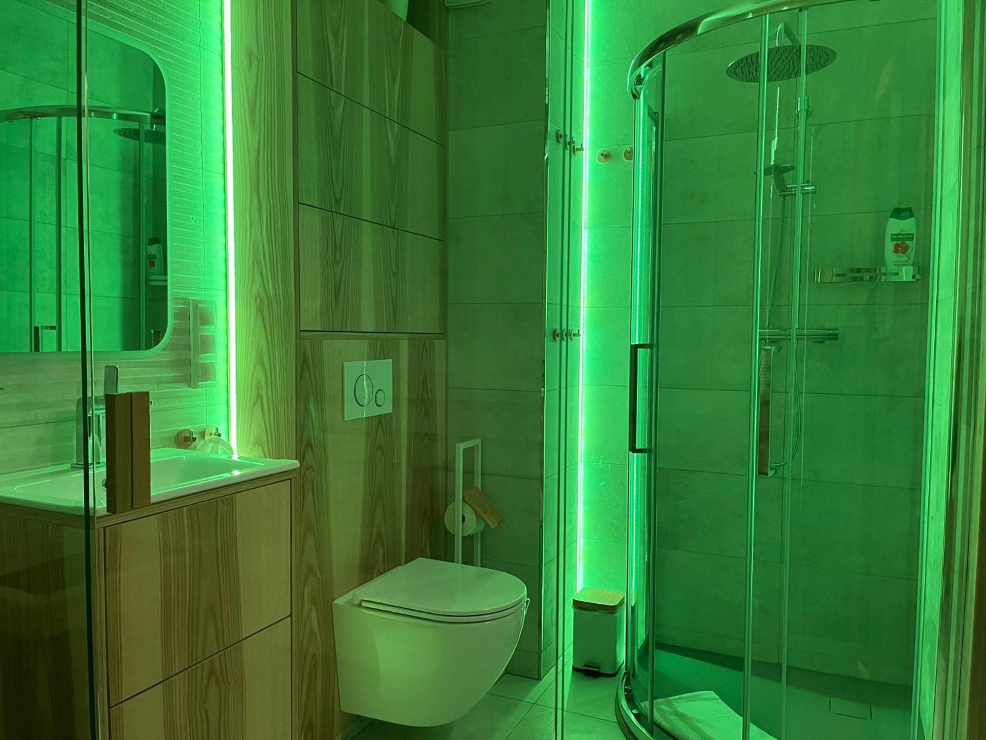 Jesionowe Apartamenty Nad Odra, Stare Miasto, Sauna W Jednym, Klimatyzacja , Garaz Podziemny 0 Zl, Odra River , Old Town, New Building, Air Conditioning, Sauna-One, Underground Garage Free Wrocław Exteriör bild