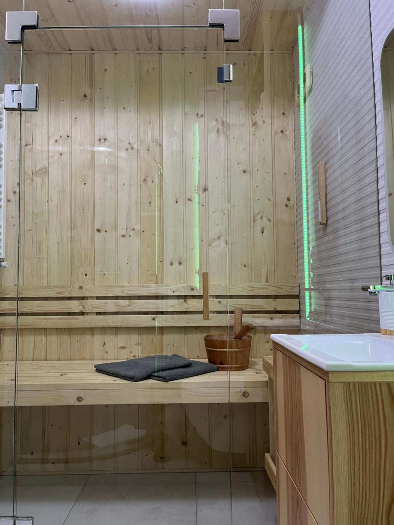 Jesionowe Apartamenty Nad Odra, Stare Miasto, Sauna W Jednym, Klimatyzacja , Garaz Podziemny 0 Zl, Odra River , Old Town, New Building, Air Conditioning, Sauna-One, Underground Garage Free Wrocław Exteriör bild
